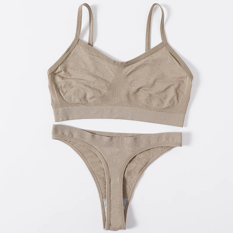 Women Seamless Bra Set Sports Thin Bra Female Comfort Underwear Set Low Wasit Thongs Wire Free Soft Crop Top Sexy Lingerie Set