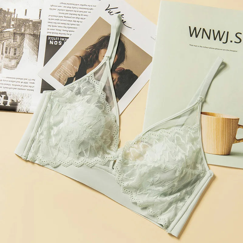 Lace Bras for Women Push Up Seamless Bra Wireless Brassiere Deep V Neck Bralette 3/4 Cup Padded Underwear Girls Sexy Lingerie